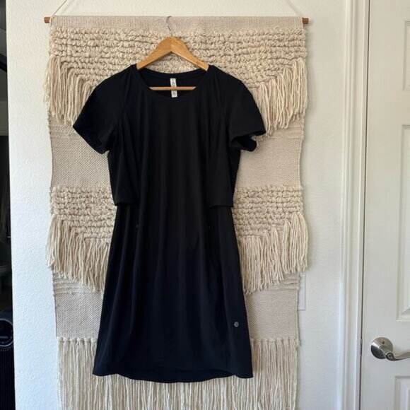 Lululemon &go Endeavor Dress - Picture 1 of 7